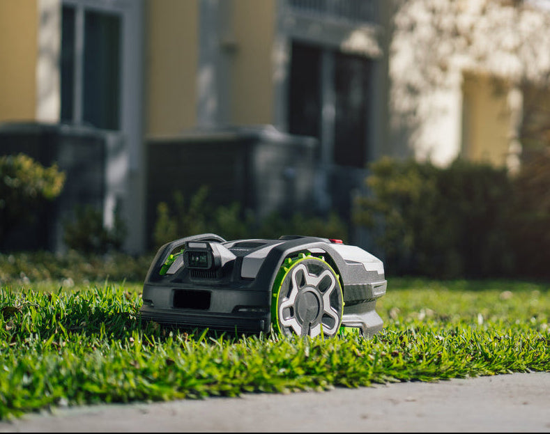 JETZT VERFÜGBAR: Die neue Generation der Greenworks RTKVision™ Mähroboter